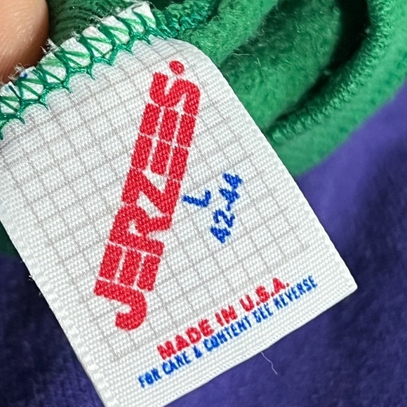 Vintage Irish Temporarily Ireland St Patricks Day 1980s Sweatshirt - Picture 4 of 4